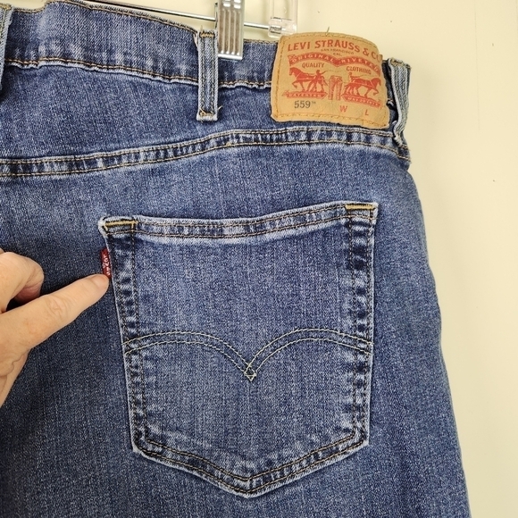 Mens Levi's 559 - Picture 3 of 9